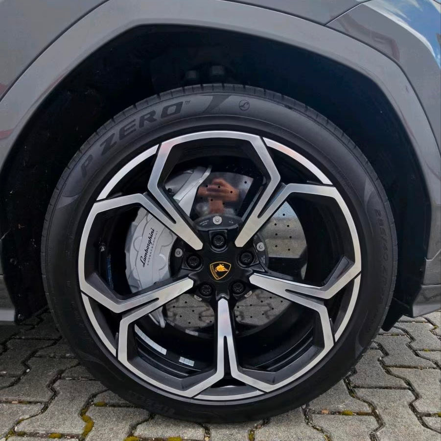 Lamborghini Urus S | 666 PS | MASSAGE/METALLIC/LEDER