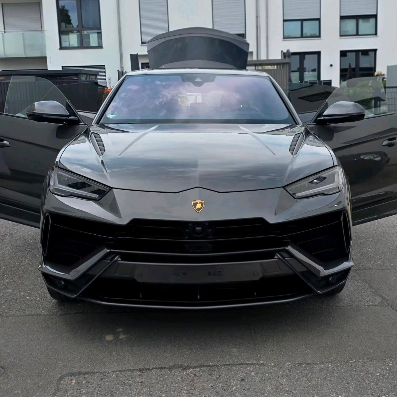 Lamborghini Urus S | 666 PS | MASSAGE/METALLIC/LEDER