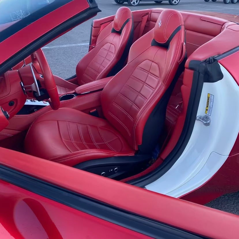 Ferrari California T | 560 PS | LEDER/METALLIC/SPORT