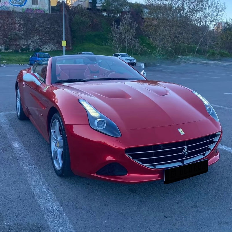 Ferrari California T | 560 PS | LEDER/METALLIC/SPORT