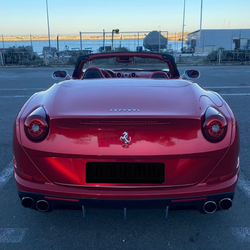 Ferrari California T | 560 PS | LEDER/METALLIC/SPORT